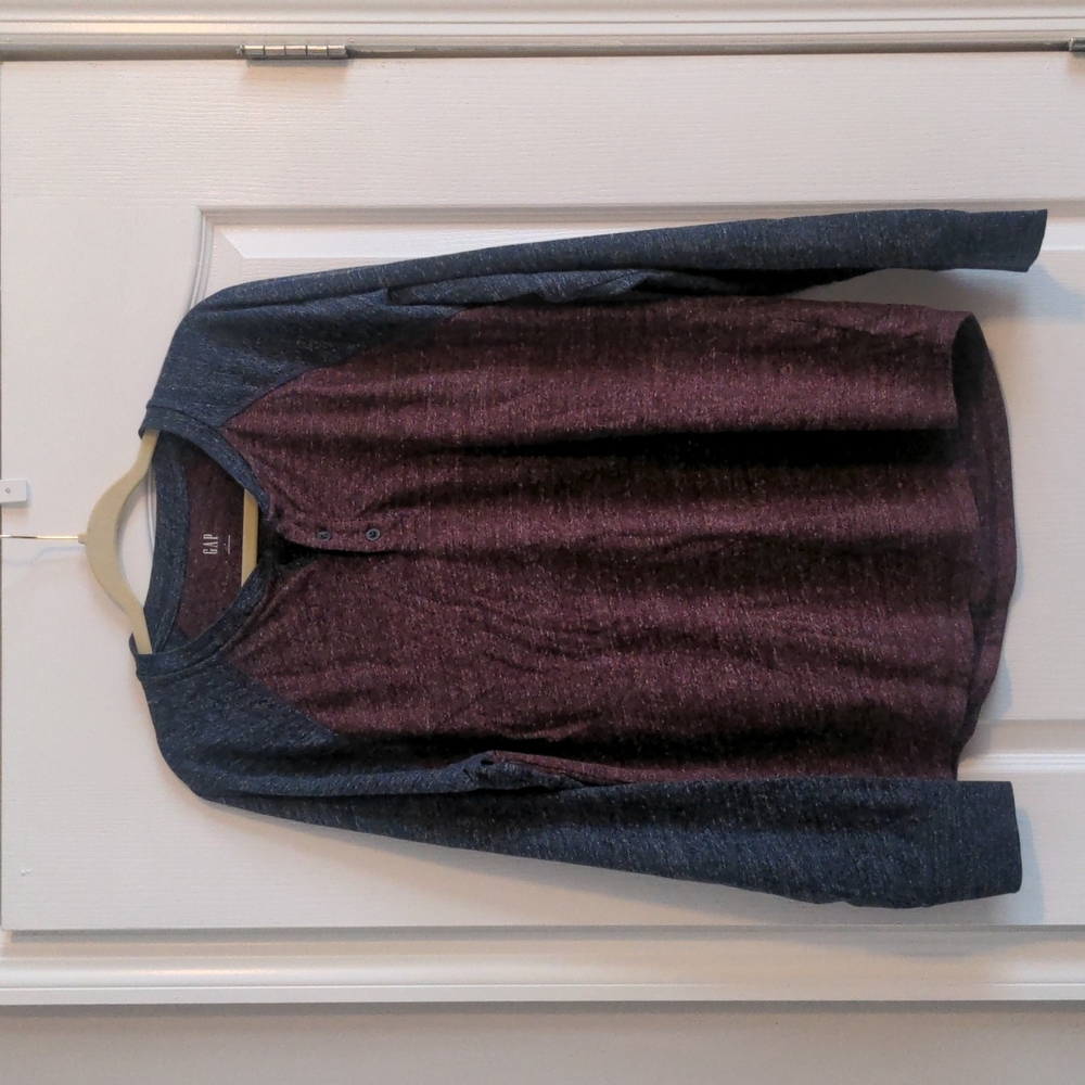 Men's large long sleeve GAP